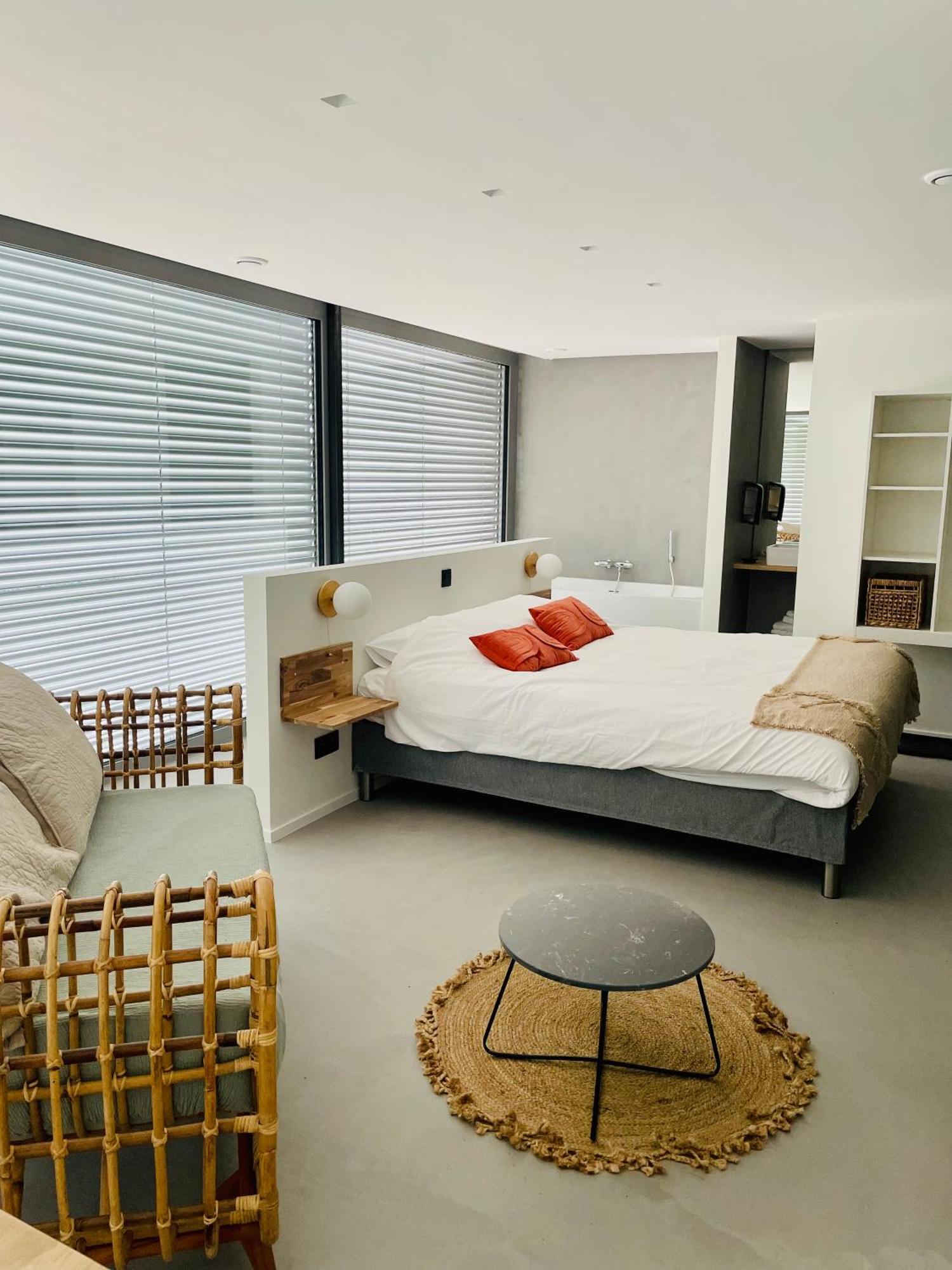 La Bel Echappee Bed & Breakfast Aubel Bagian luar foto