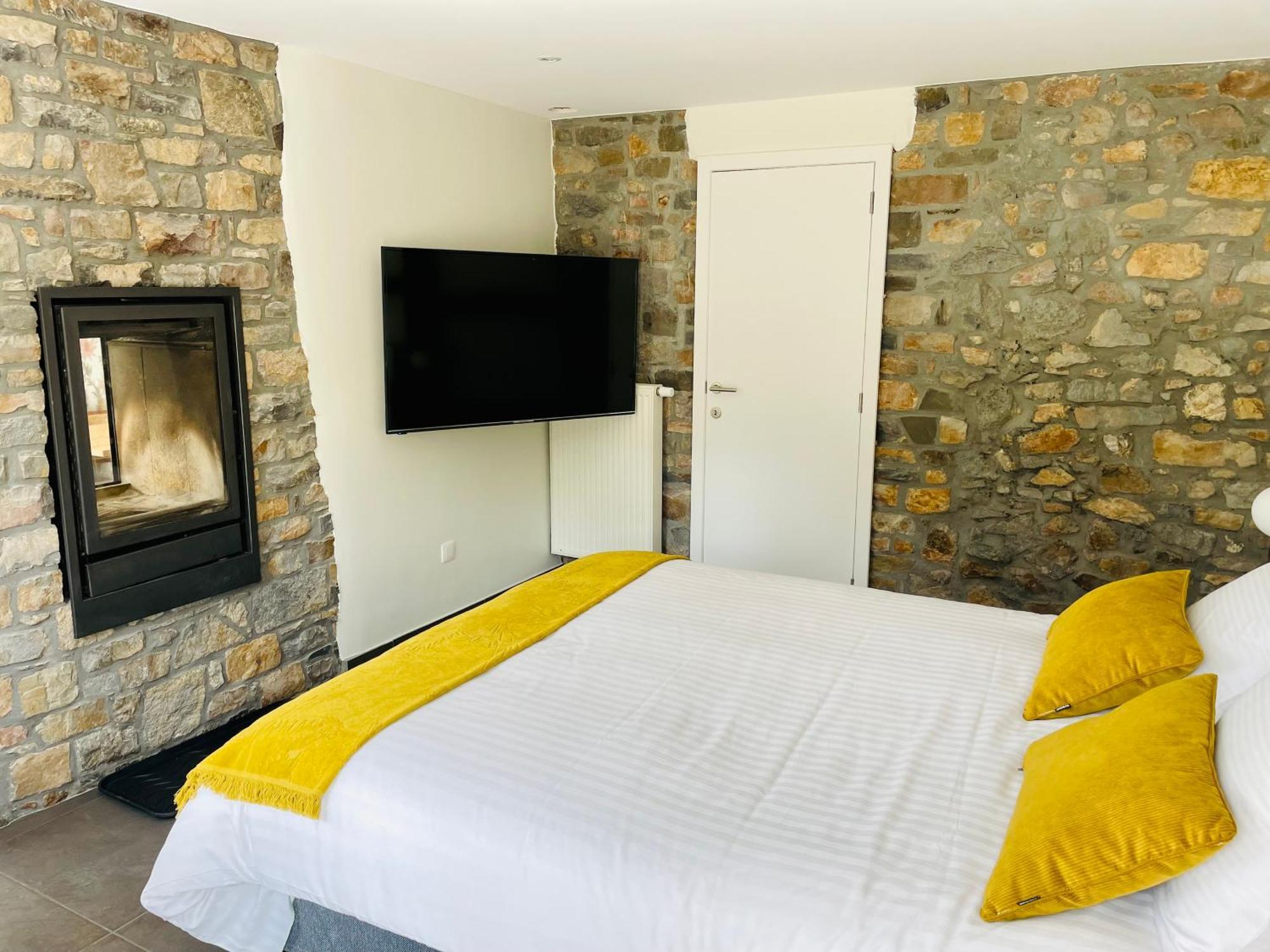 La Bel Echappee Bed & Breakfast Aubel Bagian luar foto